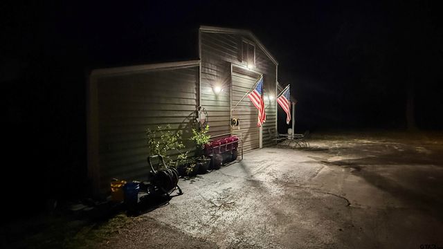 1101 Bunny Rabbit Rd, Athens, TX 75751