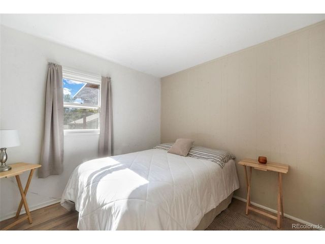 135 Helena Ln, Colorado Springs, CO 80904