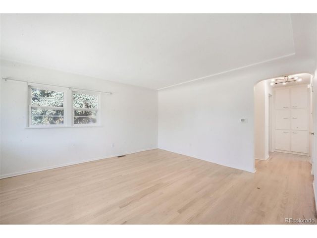 135 Helena Ln, Colorado Springs, CO 80904