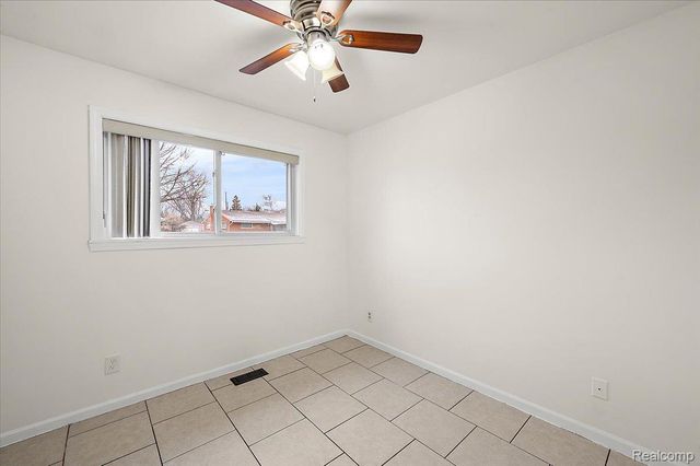 32416 EXETER Drive, Warren, MI 48092