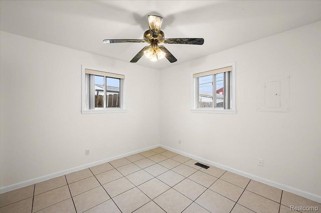 32416 EXETER Drive, Warren, MI 48092