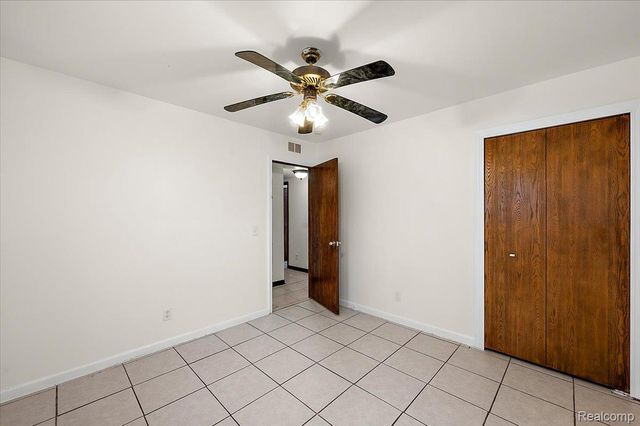 32416 EXETER Drive, Warren, MI 48092