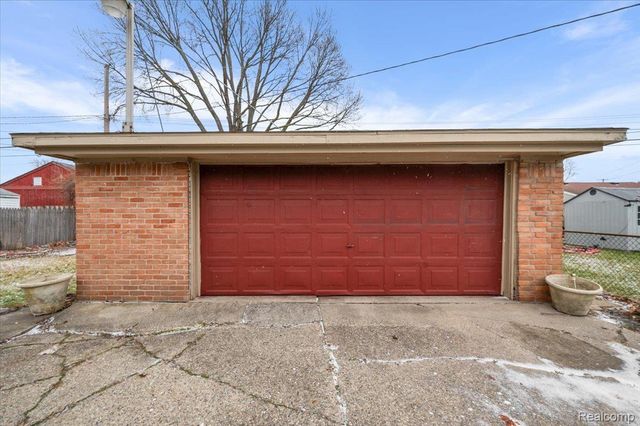 32416 EXETER Drive, Warren, MI 48092