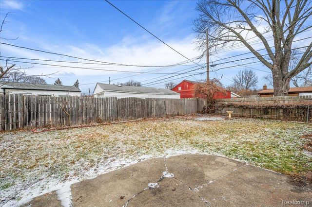 32416 EXETER Drive, Warren, MI 48092