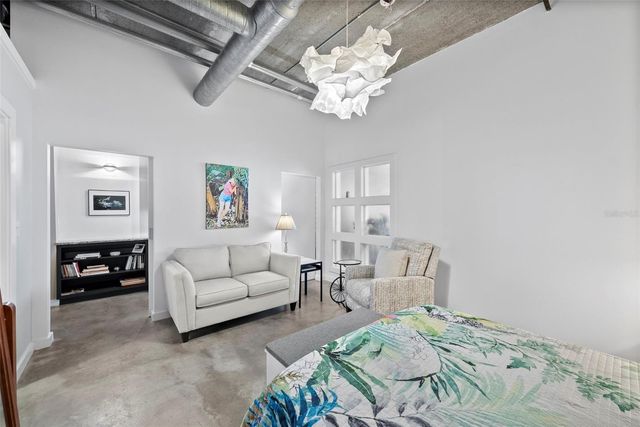 175 2ND STREET S 1007, St Petersburg, FL 33701