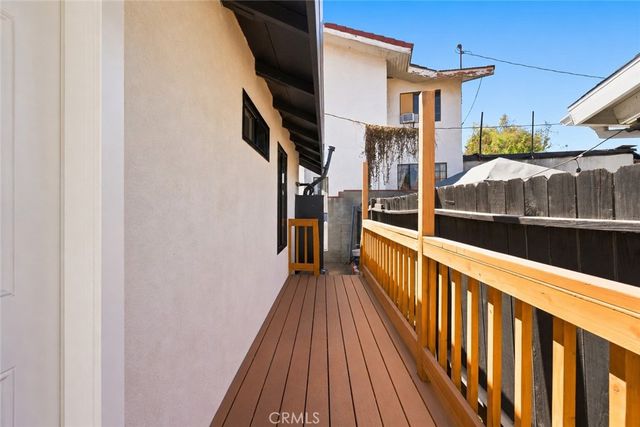 5349 Baltimore, Los Angeles, CA 90042
