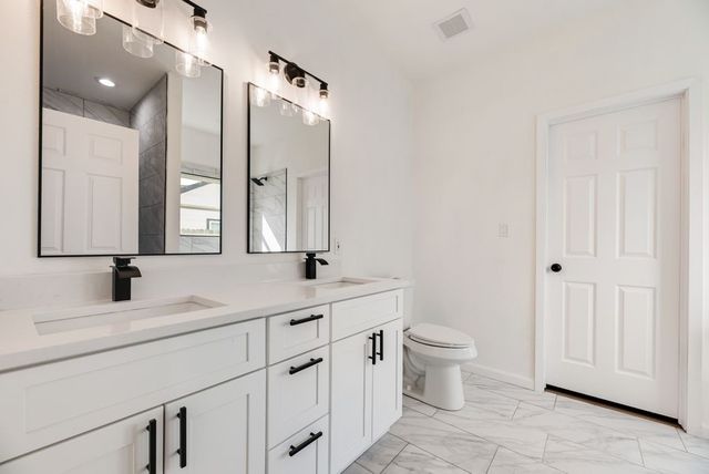 205 East Place, White Settlement, TX 76108