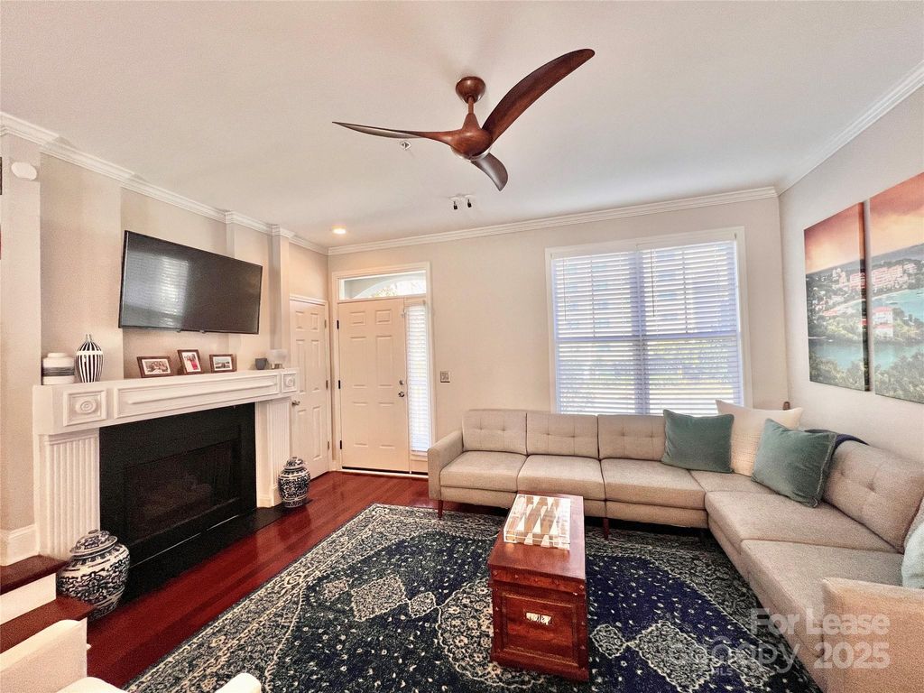 833 W 4th Street, Charlotte, NC 28202