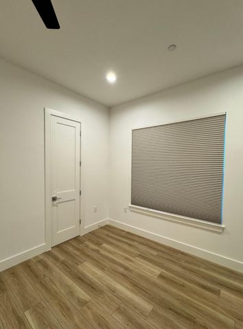 590 Old Mill RD 210, Cedar Park, TX 78613