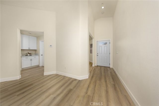 16241 Chestnut Street, Hesperia, CA 92345