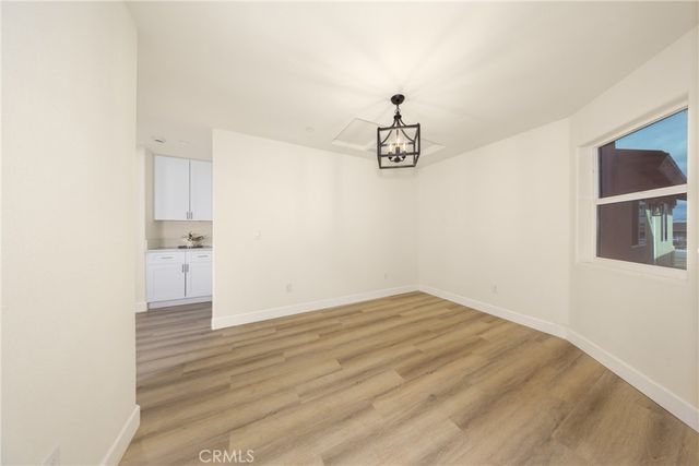 16241 Chestnut Street, Hesperia, CA 92345
