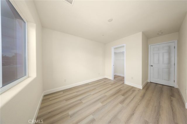 16241 Chestnut Street, Hesperia, CA 92345