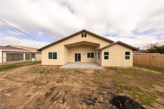 16241 Chestnut Street, Hesperia, CA 92345
