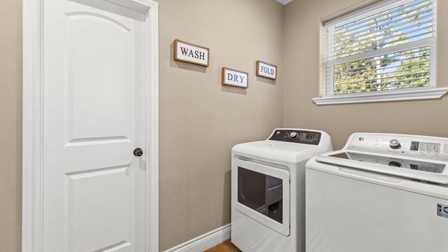 1084 Hhighway 11, Linden, TX 75563