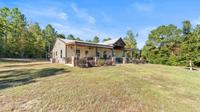 1084 Hhighway 11, Linden, TX 75563