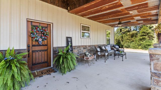 1084 Hhighway 11, Linden, TX 75563