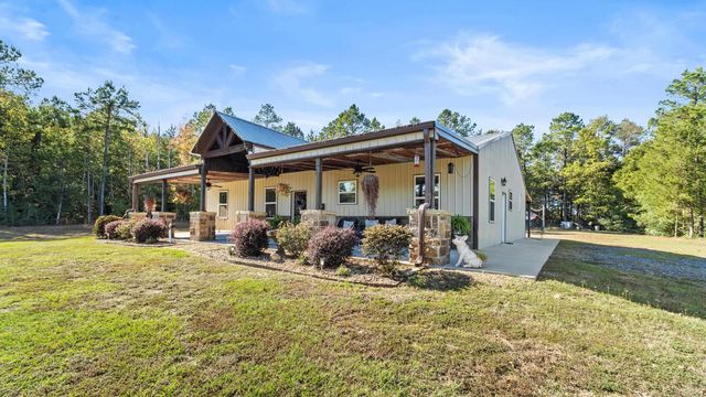 1084 Hhighway 11, Linden, TX 75563