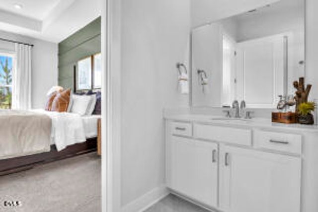 402 Falls Village Drive 55, Durham, NC 27703