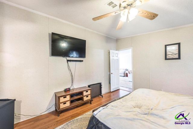 100 Coventry Manor Court, Byron, GA 31008