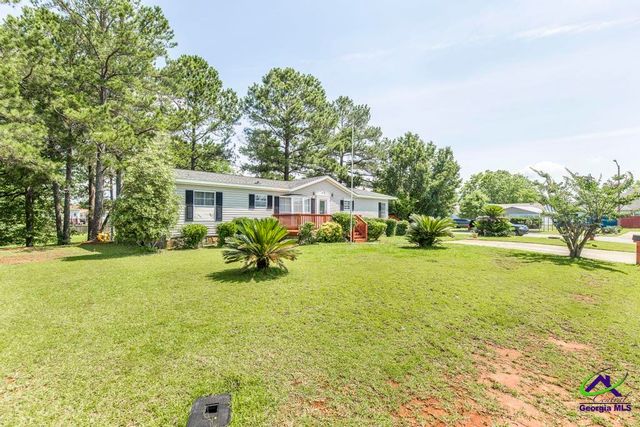 100 Coventry Manor Court, Byron, GA 31008