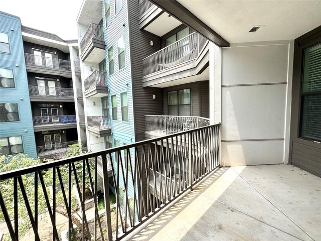 5454 Washington Avenue 3215, Houston, TX 77007