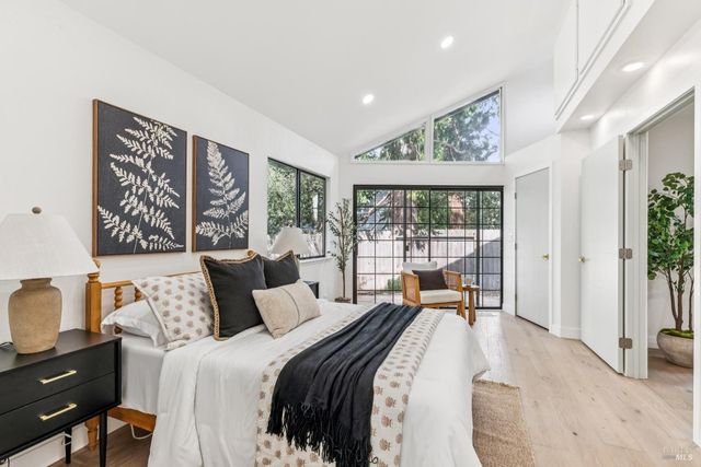 113 Greenridge Ct, Petaluma, CA 94952