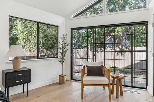 113 Greenridge Ct, Petaluma, CA 94952