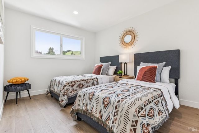 113 Greenridge Ct, Petaluma, CA 94952