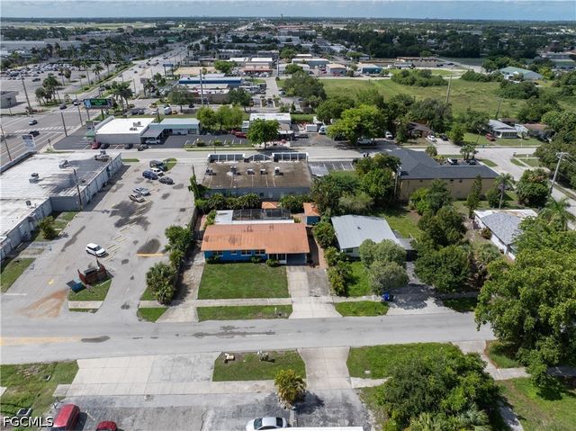 1930 Oakley AVE, Fort Myers, FL 33901