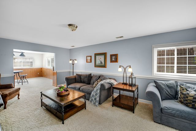 3051 183rd Street, Lansing, IL 60438