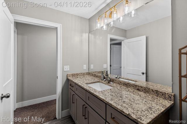 54933 Black Hills Lane, Shelby Charter Township, MI 48316
