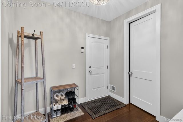 54933 Black Hills Lane, Shelby Charter Township, MI 48316