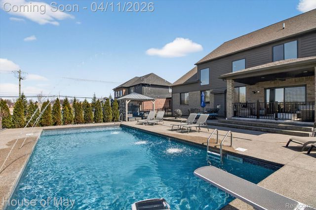 54933 Black Hills Lane, Shelby Charter Township, MI 48316