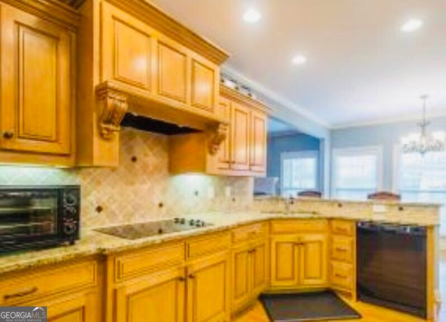 6009 Golf View Crossing, Locust Grove, GA 30248