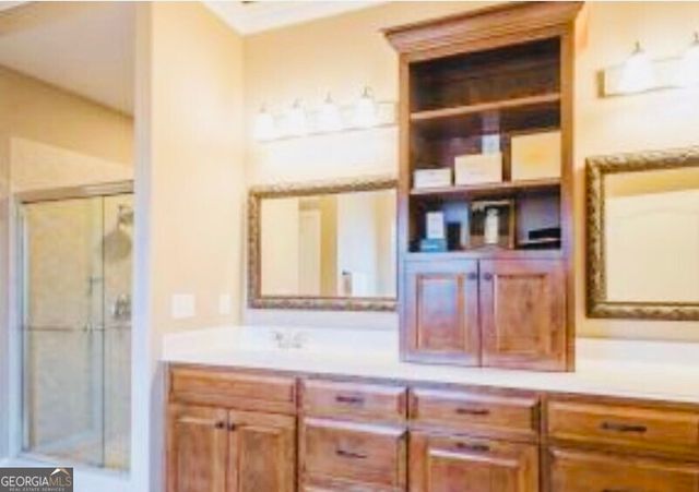 6009 Golf View Crossing, Locust Grove, GA 30248