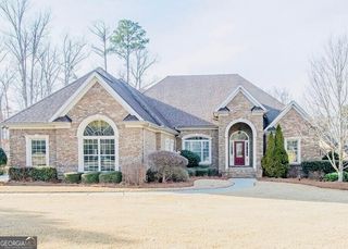 6009 Golf View Crossing, Locust Grove, GA 30248