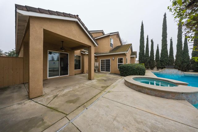 4601 VIA ALTURA, Modesto, CA 95357