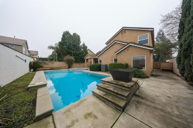 4601 VIA ALTURA, Modesto, CA 95357