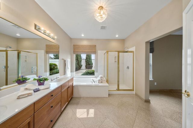 4601 VIA ALTURA, Modesto, CA 95357