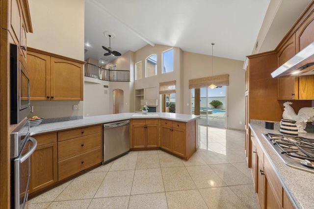 4601 VIA ALTURA, Modesto, CA 95357