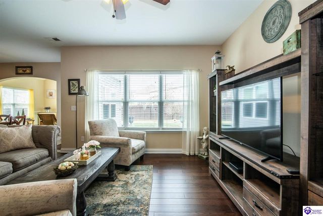 109 Shirley Boulevard, Vine Grove, KY 40175