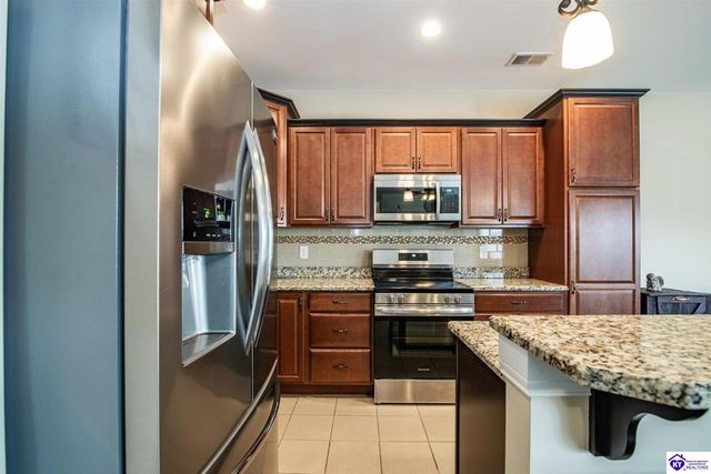 109 Shirley Boulevard, Vine Grove, KY 40175