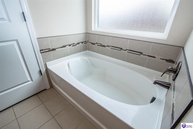 109 Shirley Boulevard, Vine Grove, KY 40175