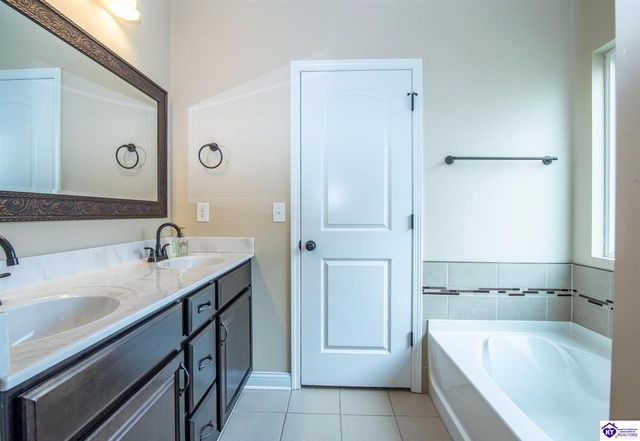 109 Shirley Boulevard, Vine Grove, KY 40175