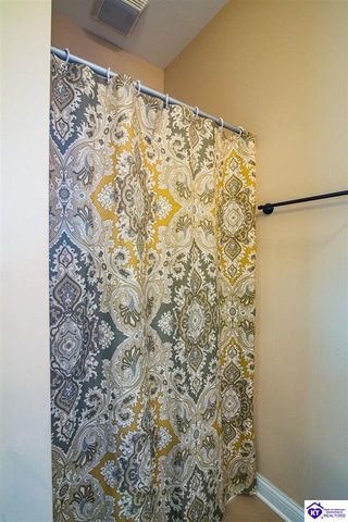 109 Shirley Boulevard, Vine Grove, KY 40175