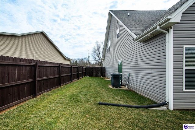 109 Shirley Boulevard, Vine Grove, KY 40175