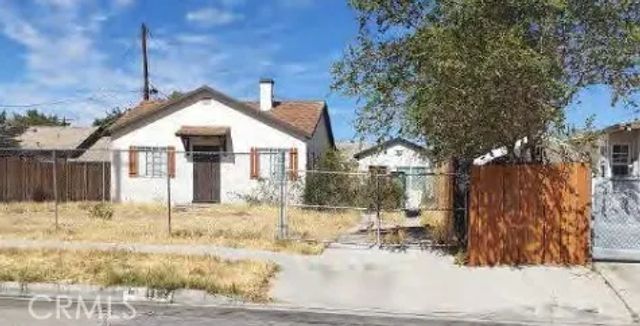 44913 Redwood, Lancaster, CA 93534