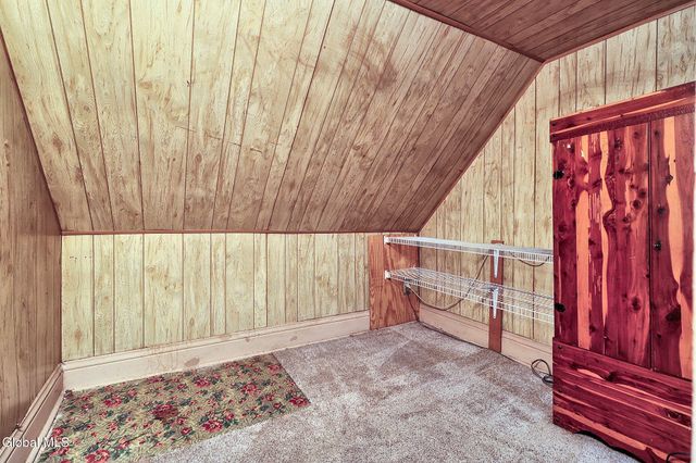 1337 8th Avenue, Schenectady, NY 12303