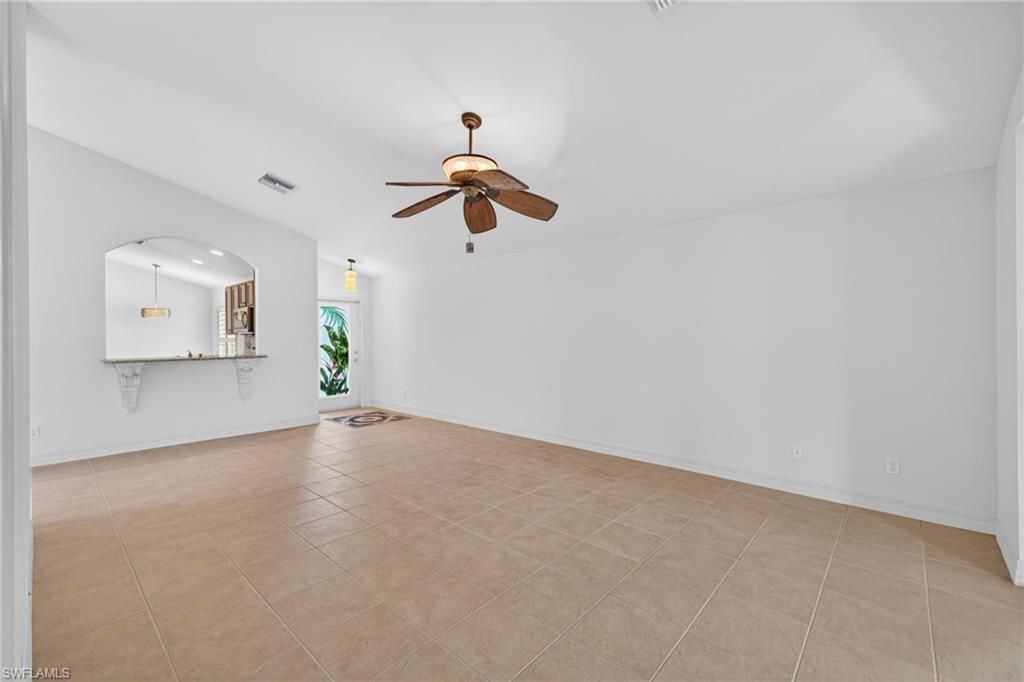 1574 Windamere LN, NAPLES, FL 34119 — photo 5