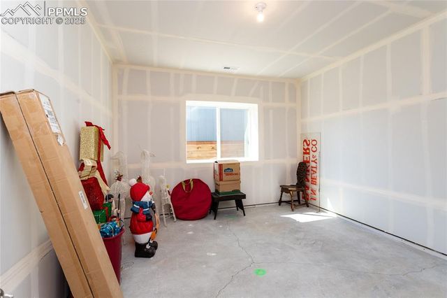 8287 Kintla Court, Colorado Springs, CO 80908